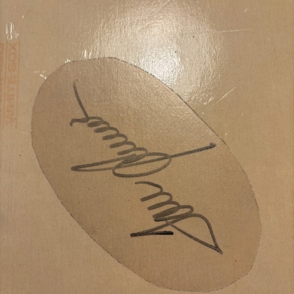 Authenticated Tom Seaver cut signature - Picture 3 of 5